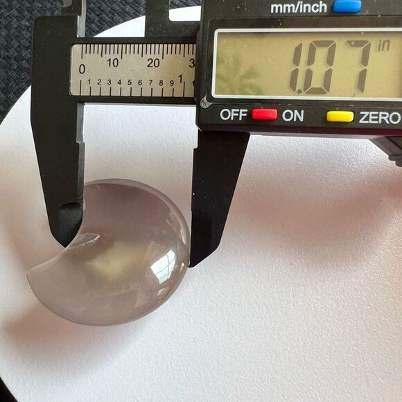 Gray Agate Crystal Crescent Moon Meditation Healing Stone (2) - Picture 8 of 10